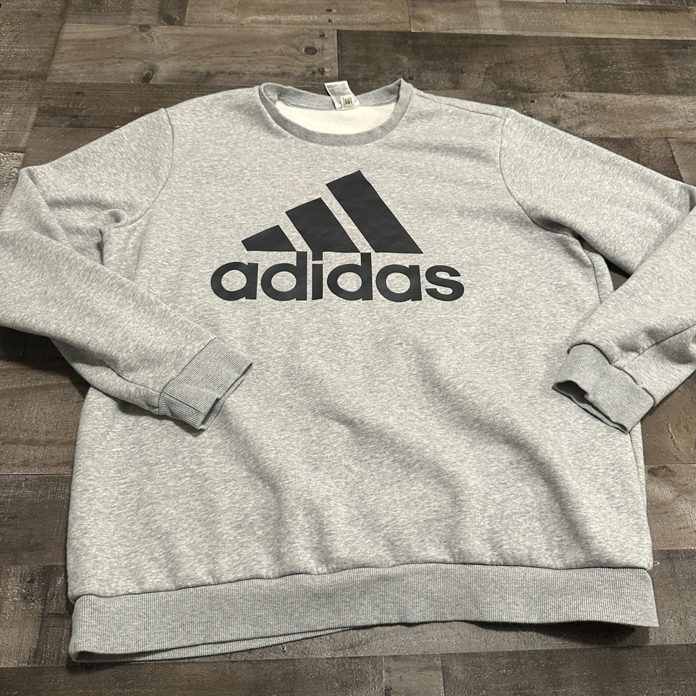 Adidas Men's 2XL Long Sleeve Shirt Gray Burgundy Logo Sweatshirt Pullover